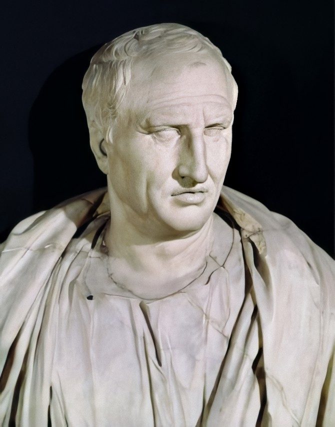 Marco Tulio Cicerón - Algarabía