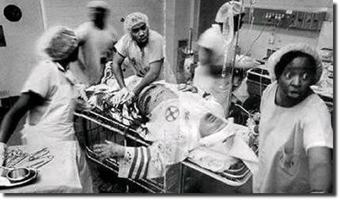 s16-historiafoto-Médicos-negros-salvando-a-un-miembro-del-Ku-Klux-Klan